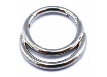 Steriele titanium scharnierring met maansikkelmotief | Itc